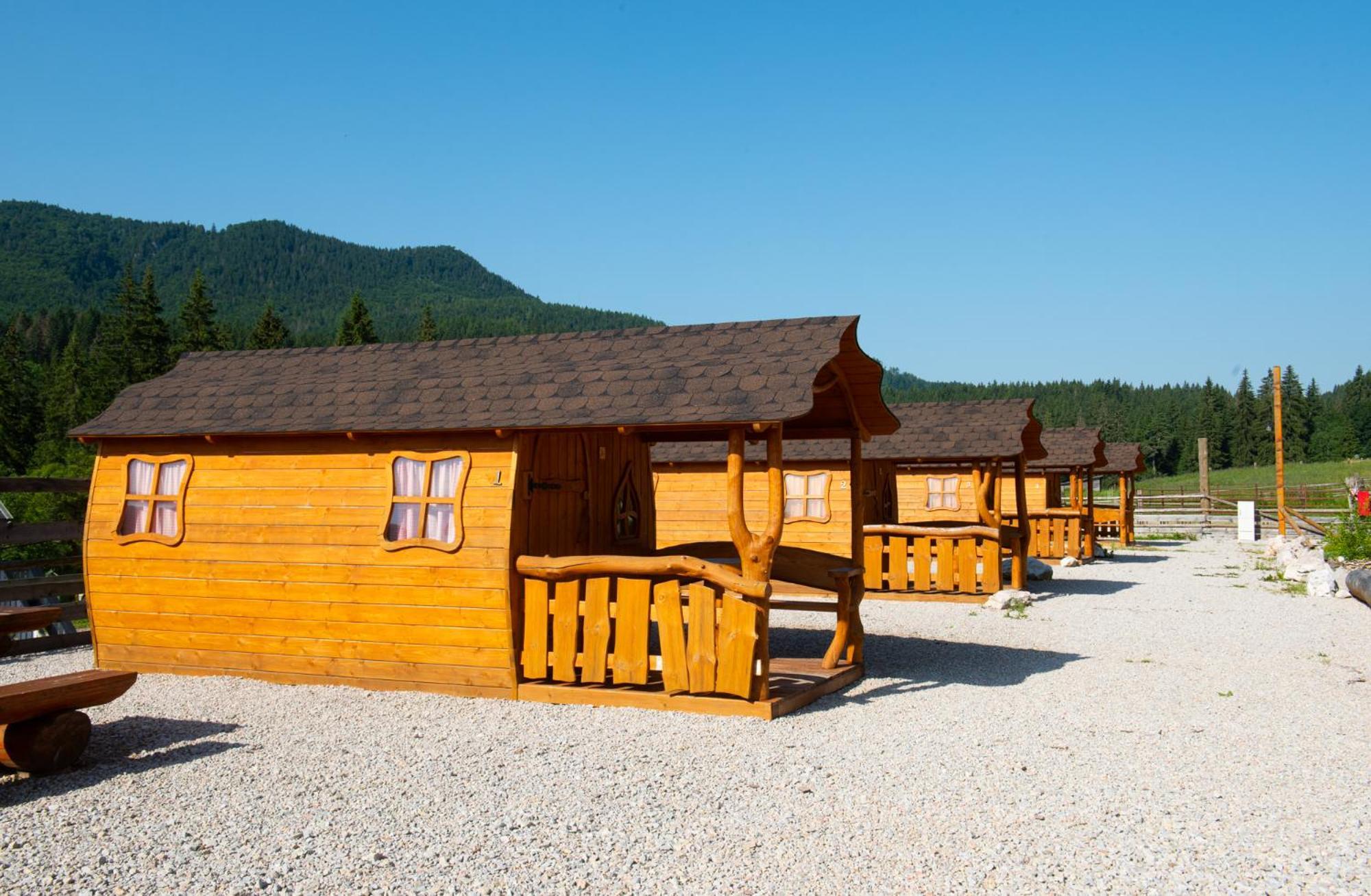 Ranc Pod Ostrou Skalou Casa de hóspedes Stratená Exterior foto